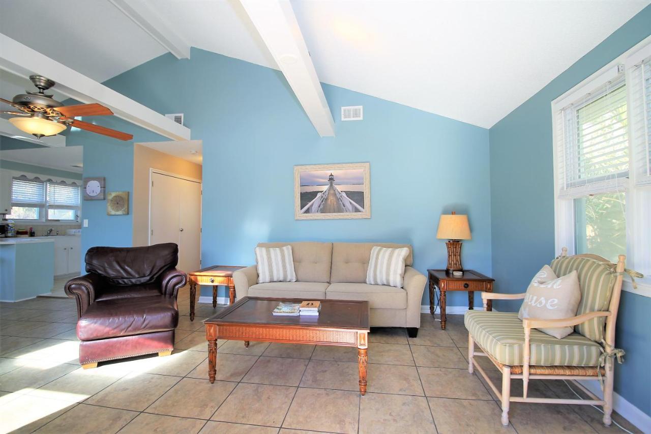 Salty Shack Unit C - Salty Shack - Dog Friendly Home - Across From The Beach - Central Location! Folly Beach Zewnętrze zdjęcie