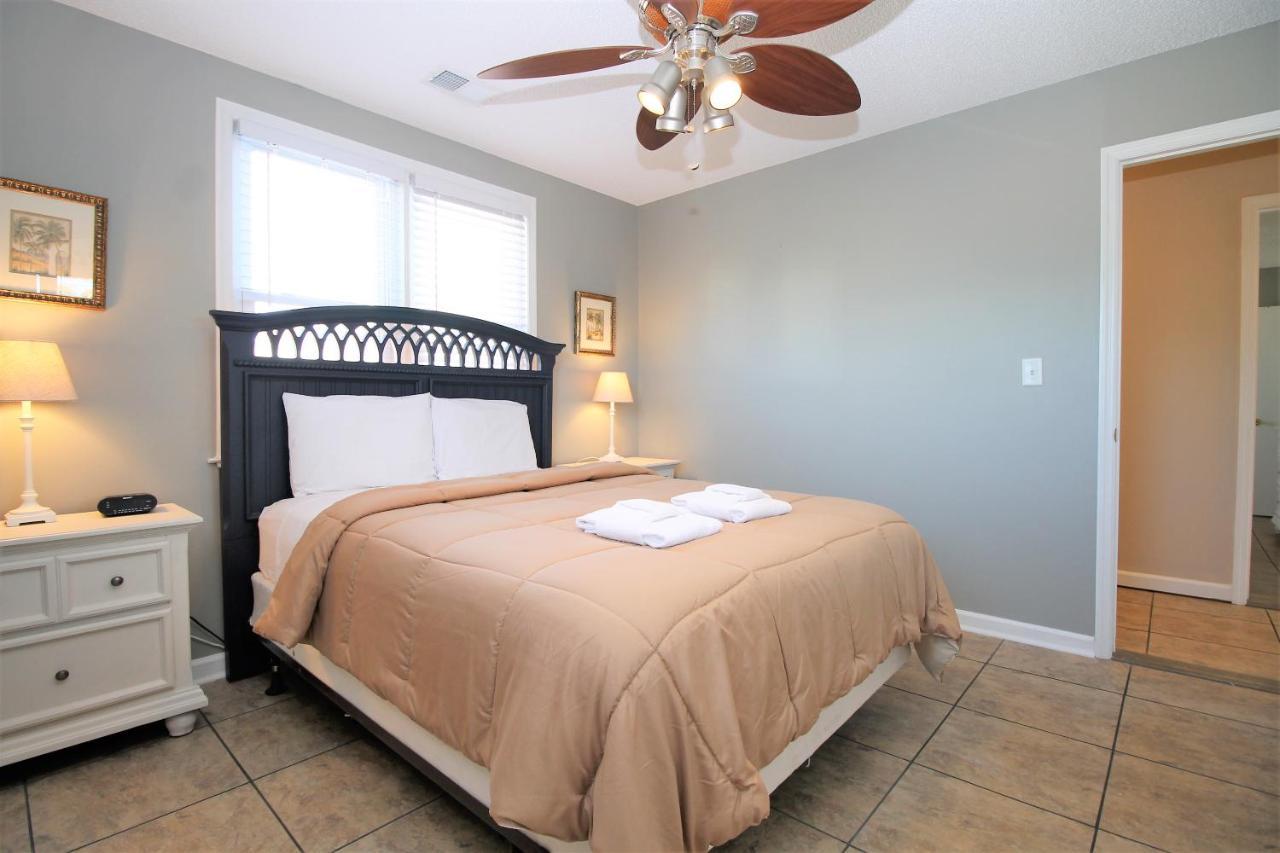 Salty Shack Unit C - Salty Shack - Dog Friendly Home - Across From The Beach - Central Location! Folly Beach Zewnętrze zdjęcie